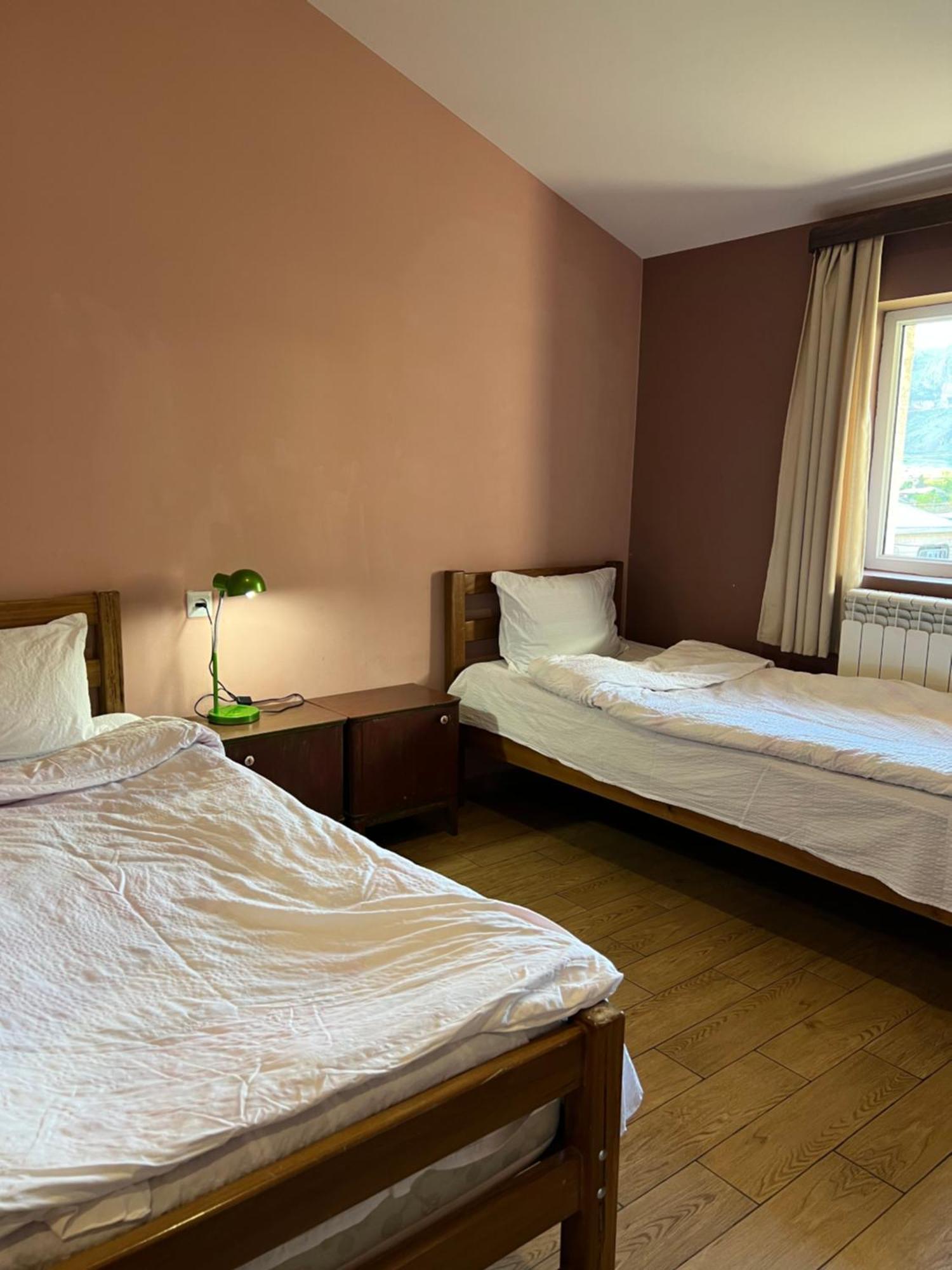 Guest House 15 Казбеги Екстериор снимка